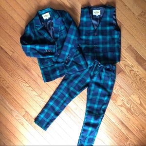 Boys Plaid Slim Suit - perfect for the holidays!